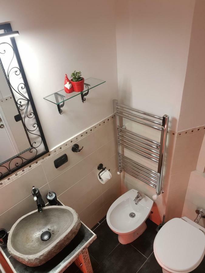 Suite In Milano Certosa Station Exterior foto